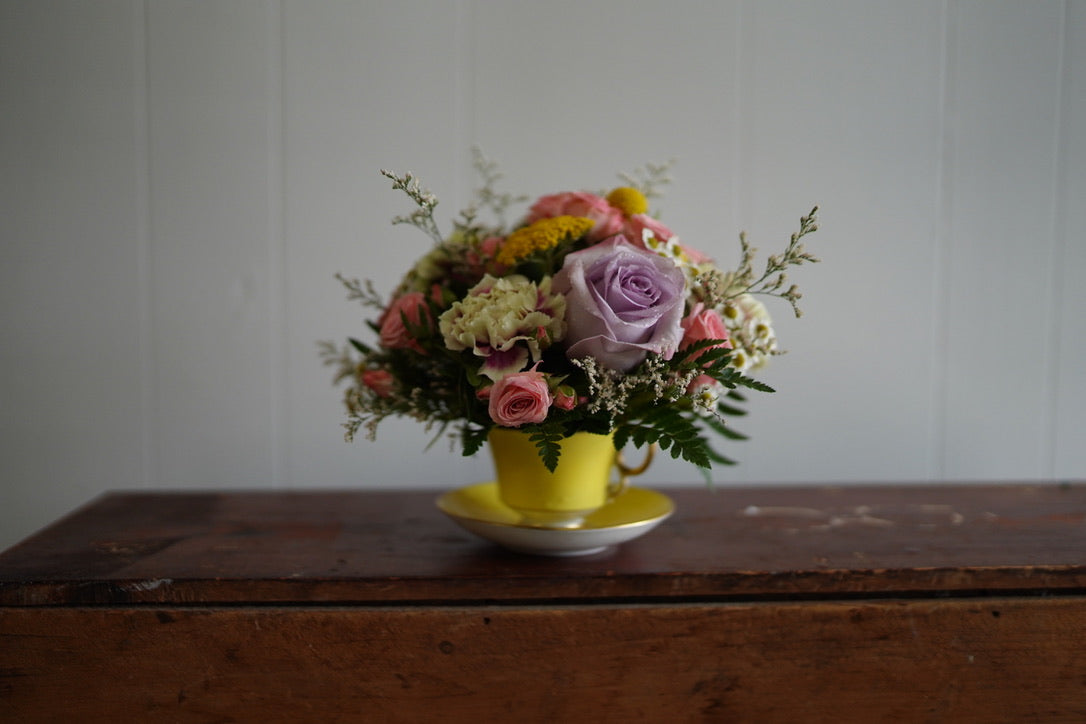 A spoonful of sugar Tea cup arrangement